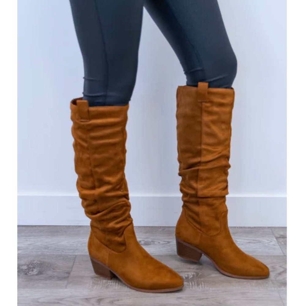 NWOT December Suede Tall Boot - Size 10